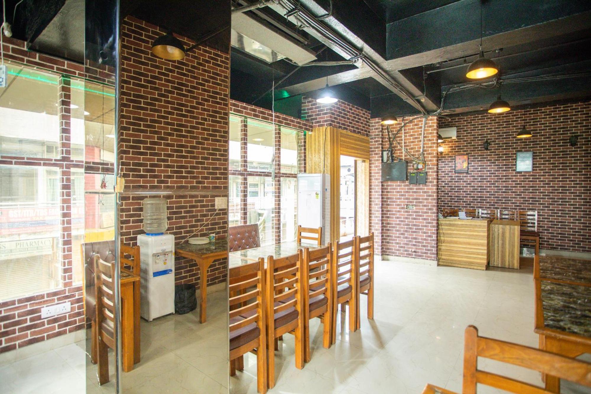 Hotel O Parktel Indirapuram Exterior photo